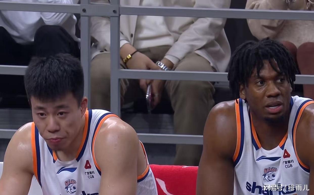 星空体育官网入口-惨败上海后！广东队被逼补强，朱芳雨下重本，强挖NBA乐透中锋？