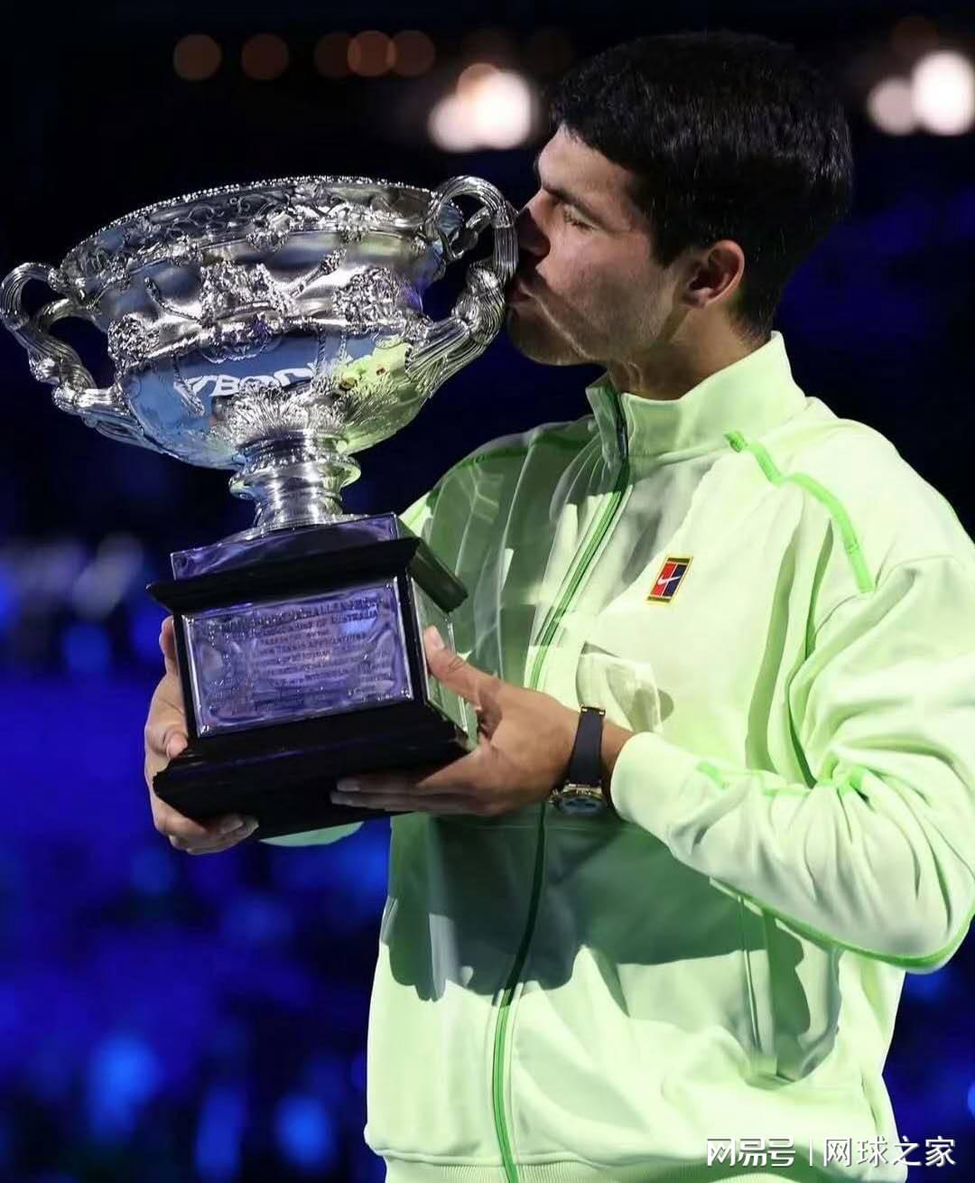 星空体育在线官网-罗迪克称阿卡夺冠也有费雷罗的功劳，阿卡回应称只想回击外界质疑